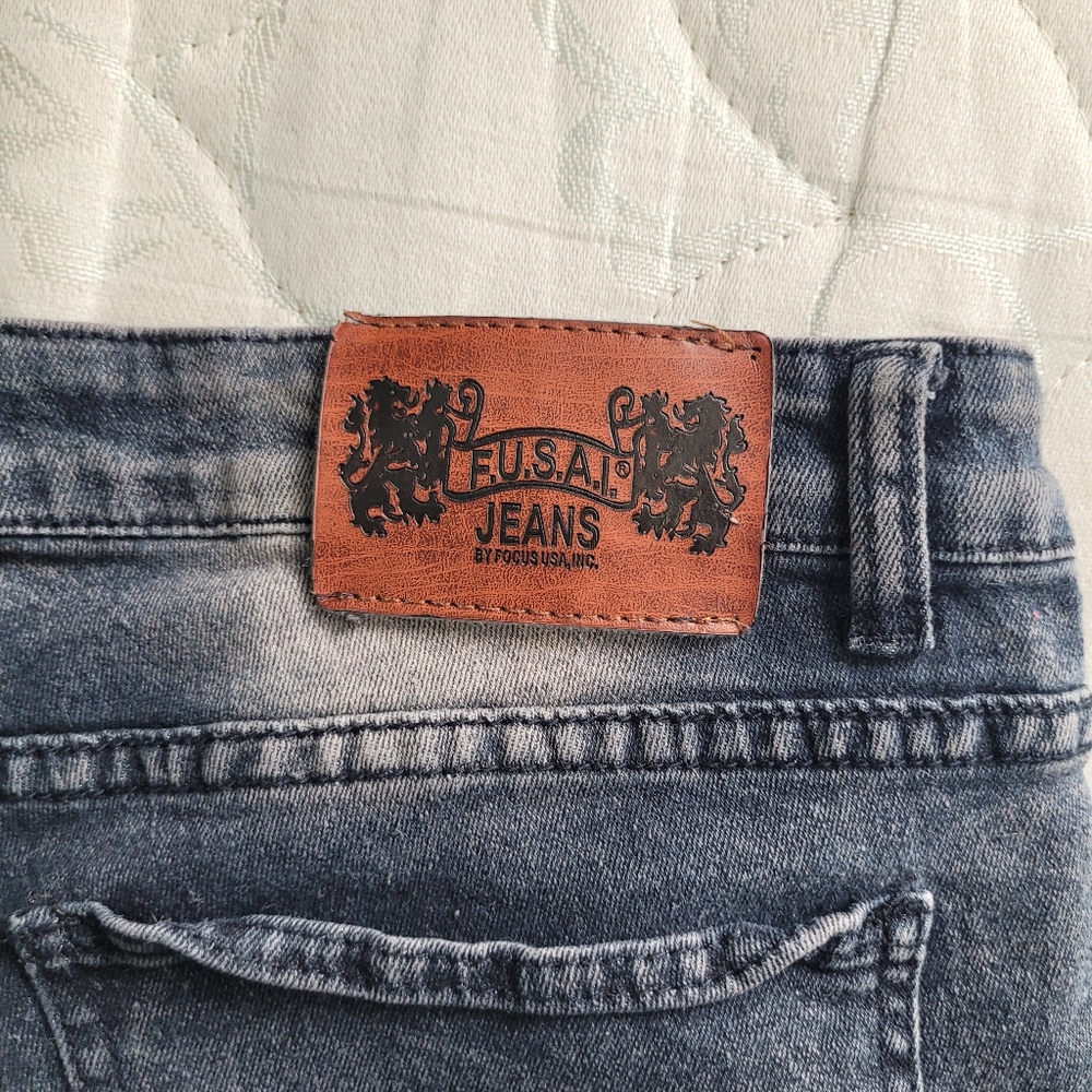 Sell 3 jeans